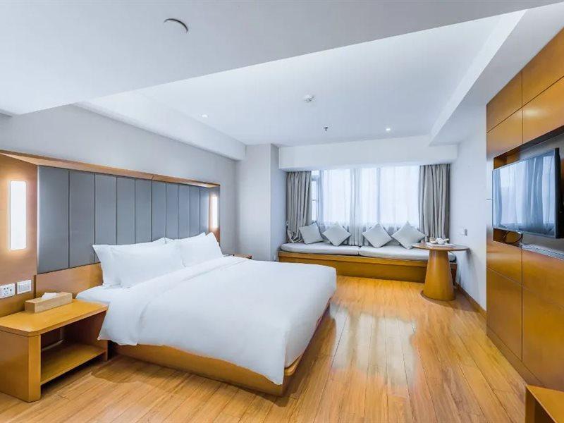 Ji Hotel Shanghai Yan An Road Branch Экстерьер фото