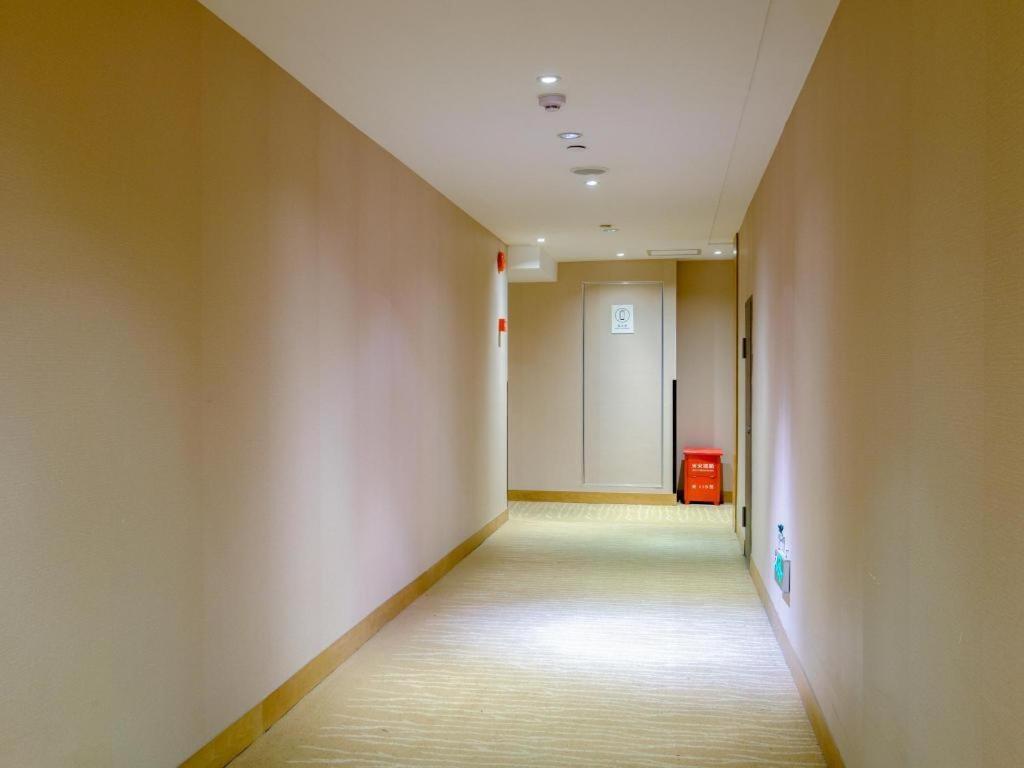 Ji Hotel Shanghai Yan An Road Branch Экстерьер фото
