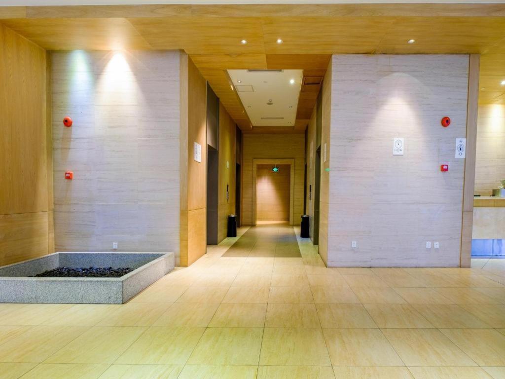 Ji Hotel Shanghai Yan An Road Branch Экстерьер фото