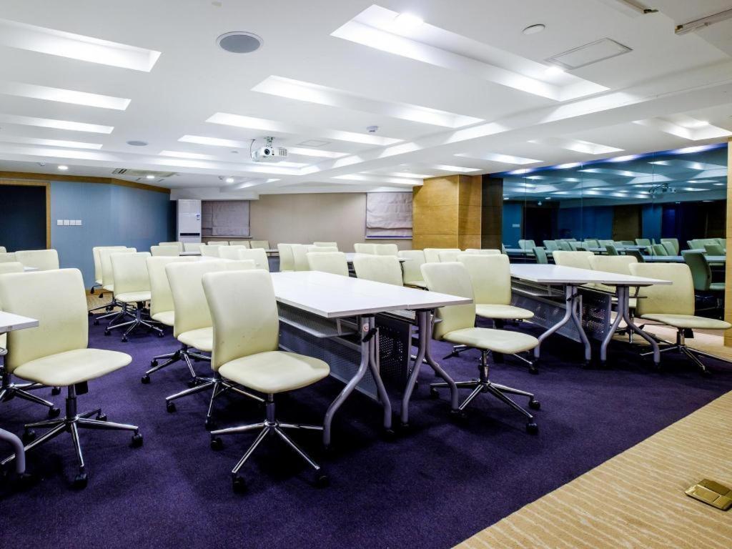 Ji Hotel Shanghai Yan An Road Branch Экстерьер фото