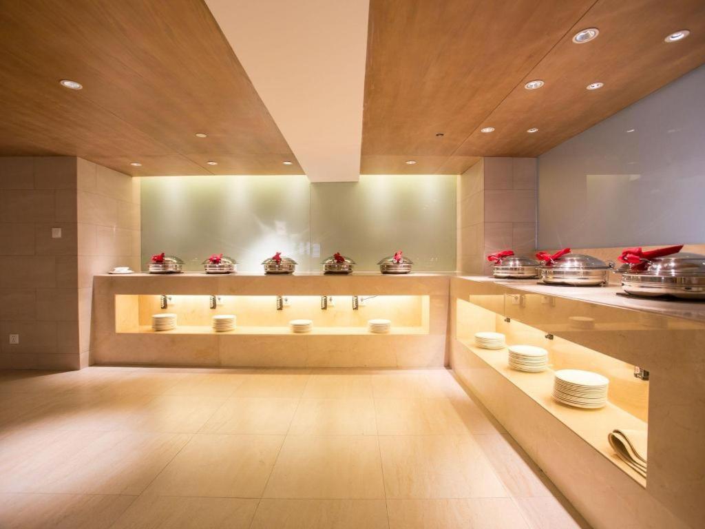 Ji Hotel Shanghai Yan An Road Branch Экстерьер фото