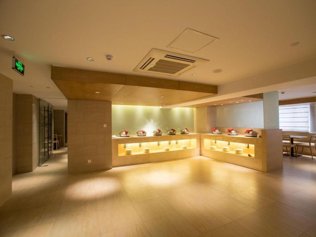 Ji Hotel Shanghai Yan An Road Branch Экстерьер фото